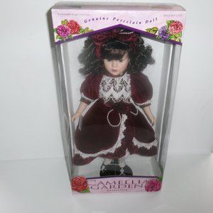 Camilla Garden 1998 porcelain collectible doll 18" tall, large doll